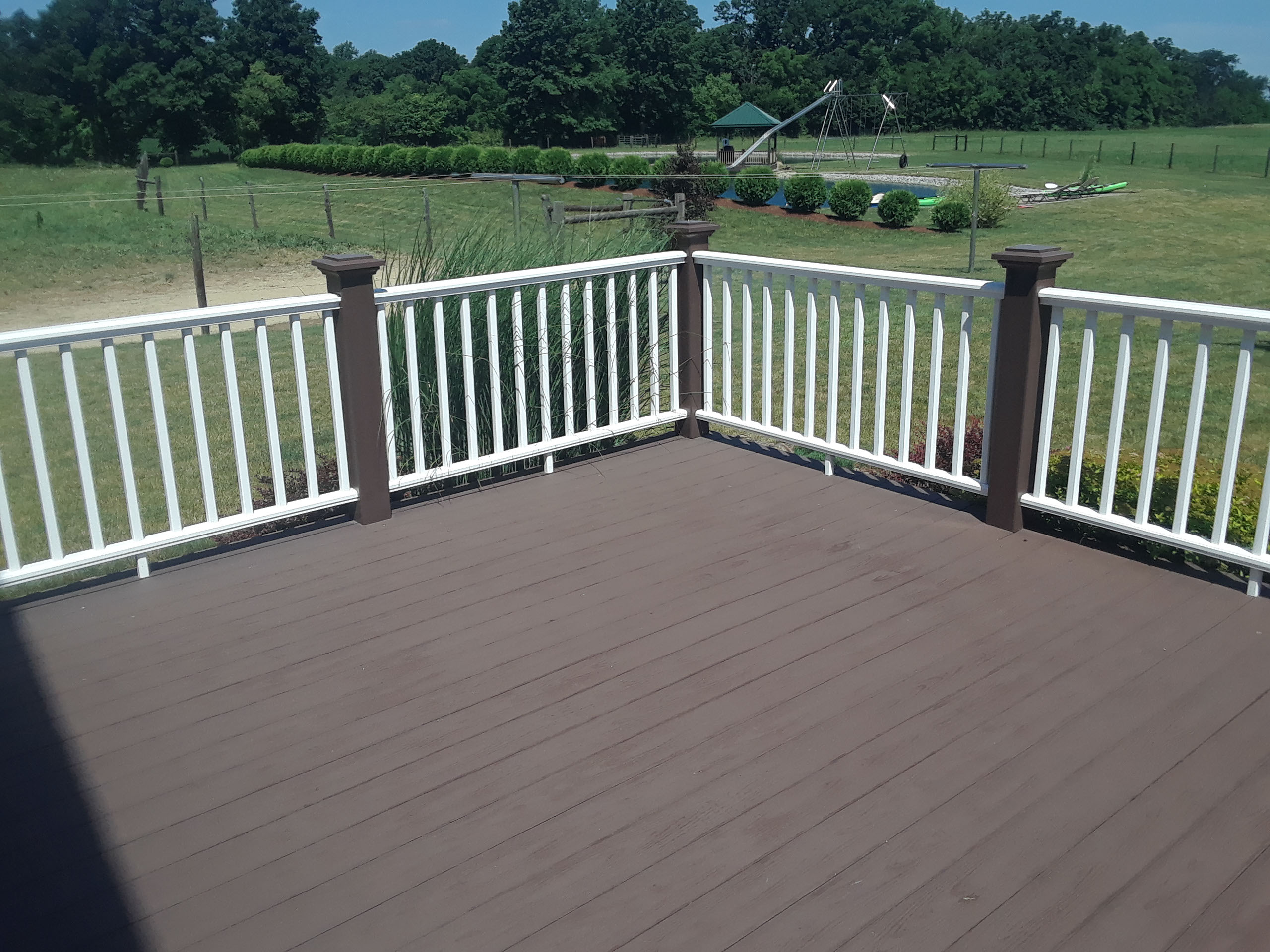 deck by amish builders - Fort Wayne Indiana